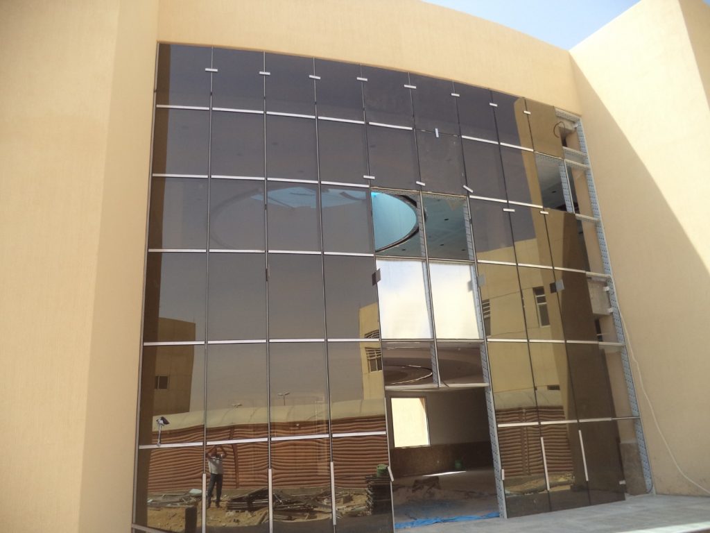 مشروع كلية العناية الطبية